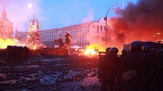 Верховную Раду Украины эвакуируют из-за наступления протестующих Верховную Раду Украины эвакуируют из-за наступления протестующих