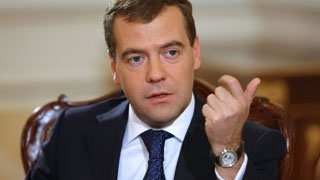 Премьер-министр Медведев назвал причины долгов Саратовской области