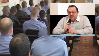 Полиция Балашова прослушала лекцию «Законы нравственности» Полиция Балашова прослушала лекцию «Законы нравственности»