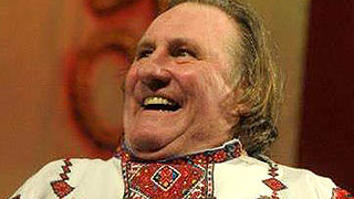 В Саратов совершил визит Жерар Депардье В Саратов совершил визит Жерар Депардье