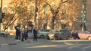 На Университетской автомобиль ДПС попал в аварию На Университетской автомобиль ДПС попал в аварию