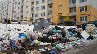 Депутат Панков возмутился скоплением мусора в Юбилейном