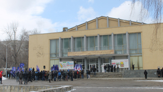 Прокуратуру просят оценить деятельность владельцев ФОК «Южный» Прокуратуру просят оценить деятельность владельцев ФОК «Южный»