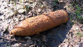 В Ленинском районе обнаружены 14 артиллерийских снарядов В Ленинском районе обнаружены 14 артиллерийских снарядов