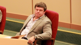 Топ-10 самых богатых депутатов облдумы возглавил Альберт Старенко