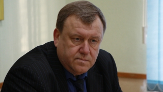 Бывший чиновник мэрии возглавил СДЮСШОР по хоккею «Кристалл» Бывший чиновник мэрии возглавил СДЮСШОР по хоккею «Кристалл»