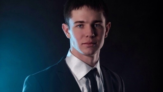 Начат сбор подписей за установку памятника Евгению Долгину Начат сбор подписей за установку памятника Евгению Долгину