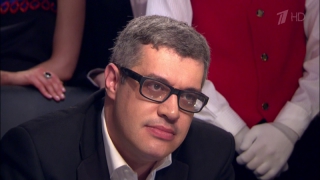 Максим Поташев получил «Хрустальную сову» вопреки выбору саратовчанки Максим Поташев получил «Хрустальную сову» вопреки выбору саратовчанки