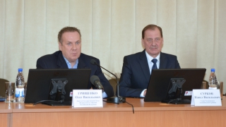 Грищенко обсудил федеральный бюджет с партийным активом четырех районов