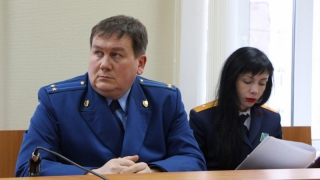 В суде началось рассмотрение решения об аресте Олега Тополя