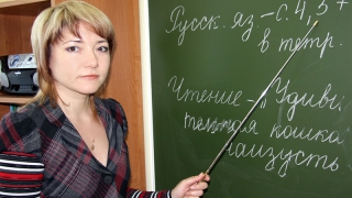Учительница с Украины предпочла в Саратове работу кастелянши