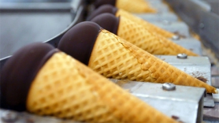 Две саратовские фирмы не поделили упаковку мороженого Две саратовские фирмы не поделили упаковку мороженого