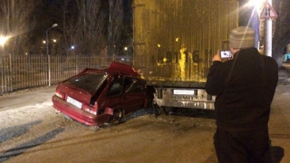 В ночной аварии погиб пассажир «ВАЗ-2114», еще двое госпитализированы
