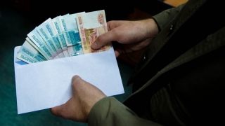 ������� ����� ������ � �������� �� ��� ������� � 4 ����