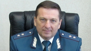 Глава налоговой в Саратовской области имеет 3 гаража, но без автомобилей Глава налоговой в Саратовской области имеет 3 гаража, но без автомобилей