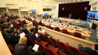 Отпуск муниципальных служащих вызвал спор в областной думе Отпуск муниципальных служащих вызвал спор в областной думе