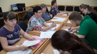 ������� �������� ���� ������� 10 000 ��������� �� ������������