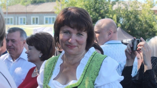 Потомки немецких переселенцев оценили фестиваль «Хлебная пристань» в Марксе Потомки немецких переселенцев оценили фестиваль «Хлебная пристань» в Марксе