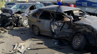 В Солнечном водитель «ВАЗа» погиб при лобовом столкновении с «Фордом»