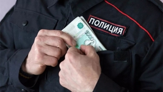 Экс-главу отдела в УМВД по Саратову осудят за «крышевание» предпринимателя