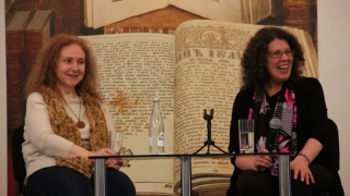 Александра Маринина предложила убрать из школьной программы классическую литературу Александра Маринина предложила убрать из школьной программы классическую литературу