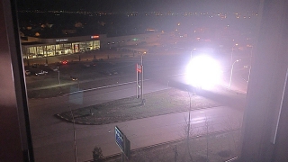 Жители Юбилейного возмутились огромному «сияющему» телевизору Жители Юбилейного возмутились огромному «сияющему» телевизору