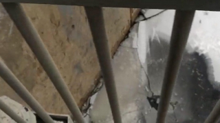 С шлюзового моста в Балакове упал студент С шлюзового моста в Балакове упал студент