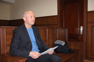 Московские адвокаты не смогли прилететь в Саратов на помощь Олегу Тополю