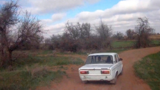 В Пугачеве 14-летний подросток и его приятель осужден за угон «шестерки» В Пугачеве 14-летний подросток и его приятель осужден за угон «шестерки»