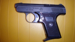 В Ленинском районе на инженера напал неизвестный с газовым пистолетом В Ленинском районе на инженера напал неизвестный с газовым пистолетом