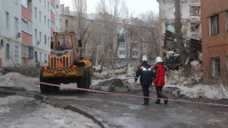 Спасатели завершили поиски пострадавших в рухнувшем доме на Киевской
