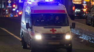 В Саратове двое юношей задержаны за нападение на машину скорой помощи
