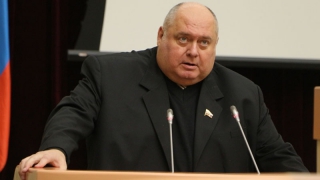 В Саратовской облдуме сенатора Аренина обвинили в неуважении к депутатам