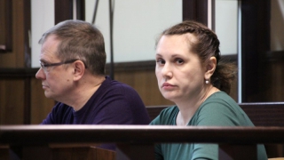 Экс-чиновница Фрунзенской администрации Никитина не смогла обжаловать домашний арест Экс-чиновница Фрунзенской администрации Никитина не смогла обжаловать домашний арест