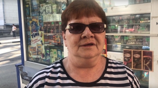 В центре Саратова пенсионерка дала отпор грабителю и отобрала у него телефон