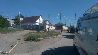 В Саратове «КамАЗ» снес газовую трубу. Без снабжения остались 20 домов