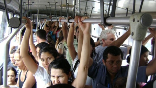 Кондиционер и печка в общественном транспорте станут обязательными Кондиционер и печка в общественном транспорте станут обязательными