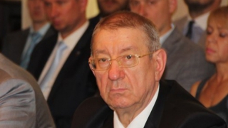 ������� ���������� ���� ��������� � �������� � ����������� �������� �������