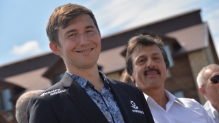 Шахматист Сергей Карякин побывал на турнире в Хвалынске