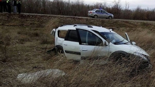 В Пугачевском районе опрокинулся минивэн с пассажирами В Пугачевском районе опрокинулся минивэн с пассажирами