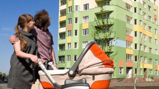 Молодым семьям позволят использовать соцвыплаты для долевого строительства Молодым семьям позволят использовать соцвыплаты для долевого строительства