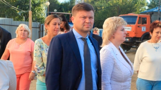 Губернатор Радаев оставил министра Тепина на стройке из-за неубранного башенного крана