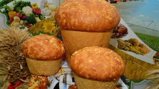 Общественники предложили организовать всероссийские фестивали гармошки и калача Общественники предложили организовать всероссийские фестивали гармошки и калача