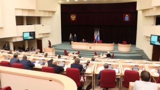 Мэрия Саратова отложила обсуждение передачи в концессию СГЭТ Мэрия Саратова отложила обсуждение передачи в концессию СГЭТ