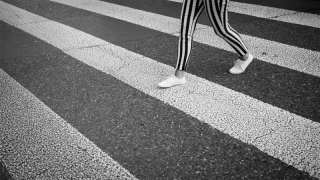 В Саратове при нехватке денег на разметку для «зебр» у школ потратились на стоп-линии В Саратове при нехватке денег на разметку для «зебр» у школ потратились на стоп-линии