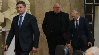 � �������� ��������� ������� ������ � �������� ������� ��������� � ��������