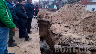 Прокурор Филипенко организовал проверку после скандала с пропажей труб в Вольске