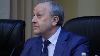 Валерий Радаев о досуге саратовской молодежи: «Дискотеки-то есть?» Валерий Радаев о досуге саратовской молодежи: «Дискотеки-то есть?»