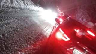 В Саратове из-за снегопада парализовано движение транспорта