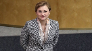 Людмила Бокова предложила ввести в РФ платную регистрацию гаджетов